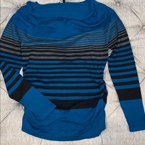 Striped ruched sweater with slight cowl L